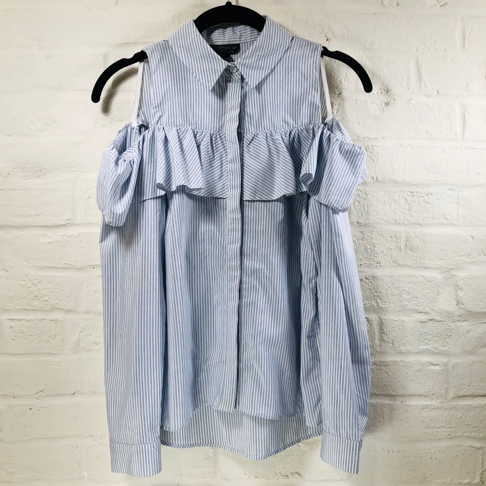 NWT | Topshop Cold Shoulder Button Down